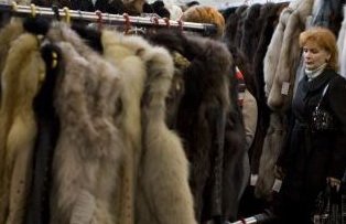 Burberry, în scandal cu o organizaţie pentru protecţia animalelor