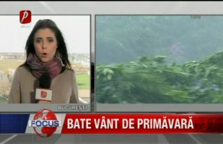 Bate vant de primavara