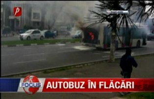 Autobuz in flacari