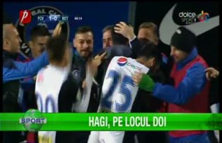Hagi, pe locul doi