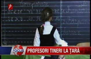 Profesori tineri la tara