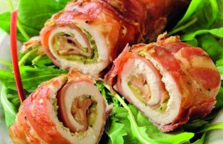 Piept de pui invelit in sunca