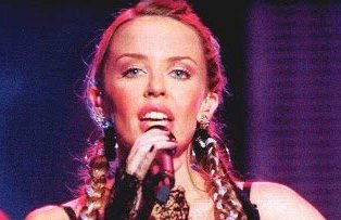 Kylie Minogue şi-a anulat concertele din Germania. Află care este motivul şi ce a spus artista!