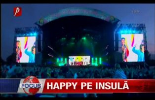 Happy pe insula