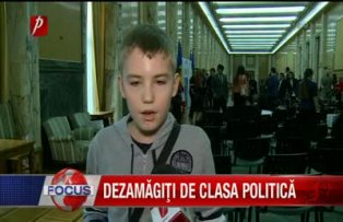 Dezamagiti de clasa politica