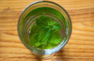 Ce se intampla in corpul tau cand bei ceai de menta