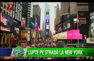 Lupte pe stradă la New York