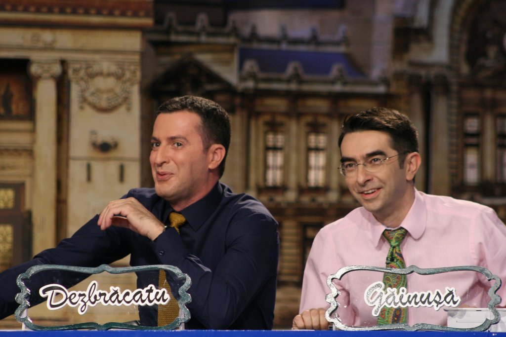 „Cronica Cârcotaşilor”, un program şucar de divertiseală, în această seară la Prima TV