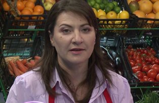 VIDEO / Cicalita permanent de mama ei, Virginia de la "Mama mea gateste mai bine" a rabufnit