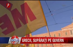 Grecii suparati pe guvern