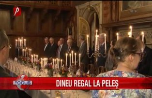 Dineu regal la Peleş