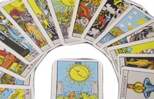 Horoscop inedit pentru 2015. Care e cartea de tarot a zodiei tale si cum iti prezice viitorul