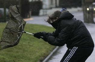 Cod galben de vant si de ceata in mai multe judete