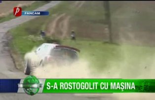 S-a rostogolit cu maşina
