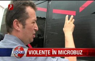Violente in microbuz