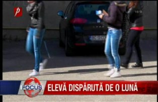 Eleva disparuta de o luna