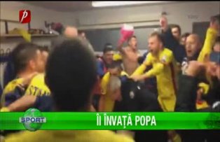 Îi învaţă Popa