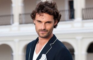 Ivan Sanchez si Mariana Seoane, prieteni cu beneficii