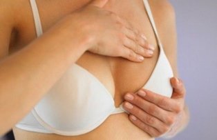 Cum se palpeaza corect sanii pentru a descoperi cancerul