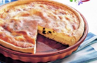 Reteta de Pasti: Pasca cu branza  si stafide