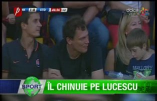 Îl chinuie pe Lucescu