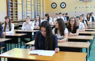 BAC 2015. Elevii dau astazi examen la proba la alegere, in functie de profilul liceului