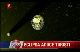 Eclipsa aduce turisti