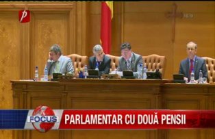 Parlamentar cu doua pensii