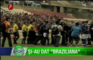 Şi-au dat "braziliana"