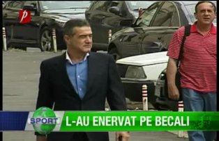 L-au enervat pe Becali