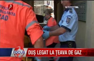 Dus legat la teava de gaze