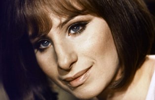 Destin de poveste! Primele destăinuiri din viaţa controversatei Barbra Streisand!
