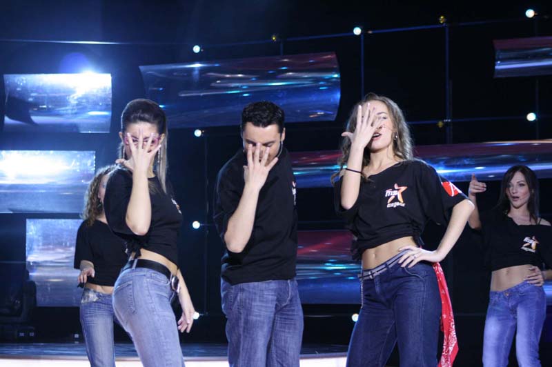 S-a intregit echipa finalistilor "Megastar"!