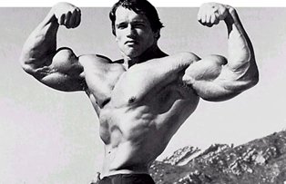 Arnold Schwarzenegger s-a tuns! Uite cât de schimbat este actorul