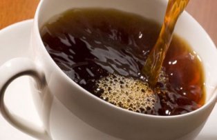 Ce se intampla daca bei mai mult de patru cesti de cafea pe zi