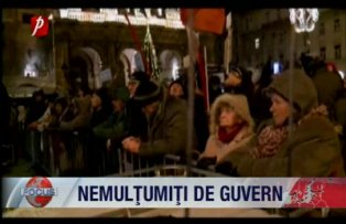 Nemultumiti de guvern