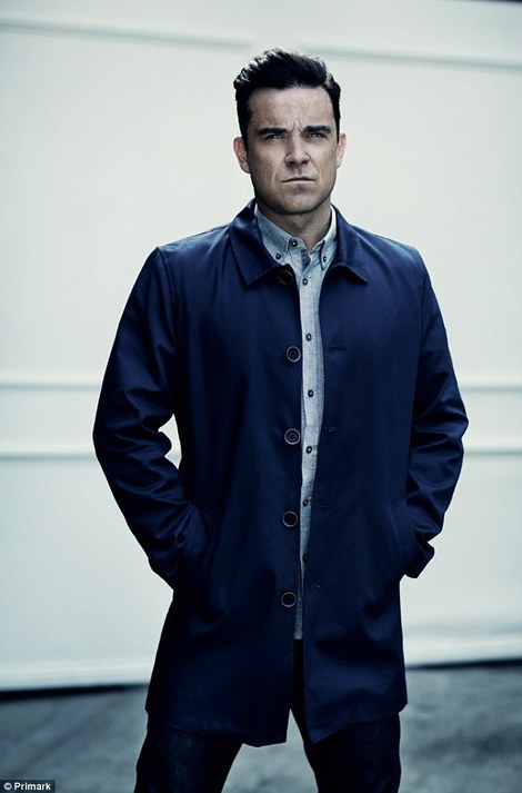 Robbie Williams se relansează în modă. Vezi cât costă un articol vestimentar marca Farrell!