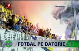 Fotbal pe datorie