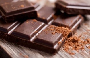 Efectele consumului de ciocolata negra asupra inimii