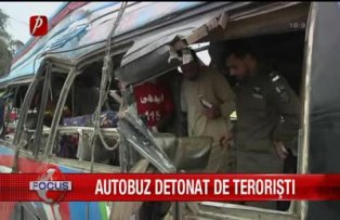 Autobuz detonat de terorişti