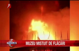 Muzeu mistuit de flăcări în New Delhi