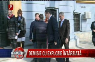 Demisie cu explozie intarziata