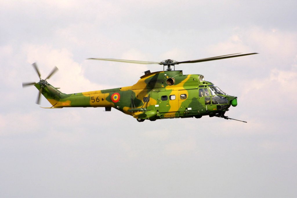 Tragedie la Sibiu! Opt oameni au murit după ce un elicopter militar s-a prăbuşit