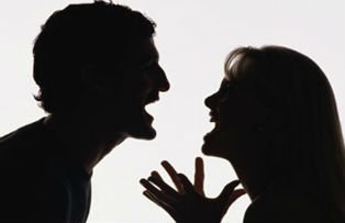 Ce obiceiuri proaste ale femeilor atrag barbatii nepotriviti