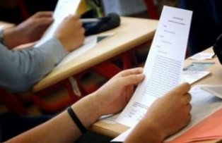 BAC 2015. Veste proasta pentru elevi. S-au montat microfoane in salile de examen