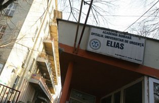 Un politist a atacat trei asistente la Spitalul Elias din Bucuresti: Una dintre femei a fost operata de urgenta