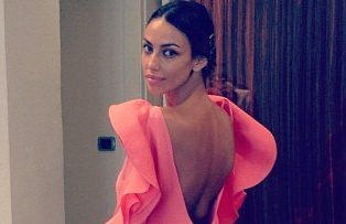 Frumoasa şi Bestia! Vezi ce româncă celebră la Hollywood şi-a socat fanii!