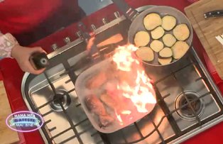 VIDEO / "Spectacol de flacari si lumini" la "Mama mea gateste mai bine". Una dintre concurente a dat foc la tigaie