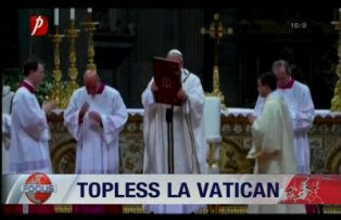 Topless la Vatican