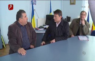 VIDEO / "Revendicarea". Platesc 900 de lei impozit, dar nu pot folosi propriile case. De ce nu au curent electric locuitorii unui cartier din Brasov